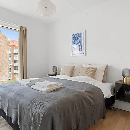 A Stylish Getaway In Modern Surroundings