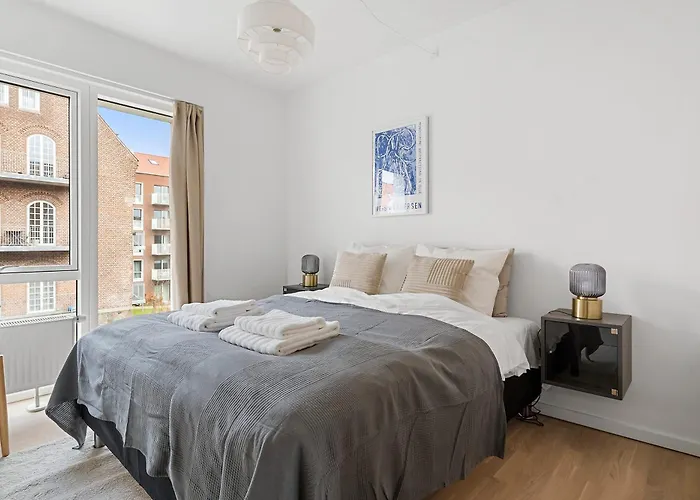 A Stylish Getaway In Modern Surroundings